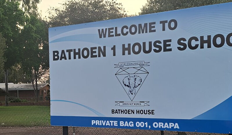 Bathoen House