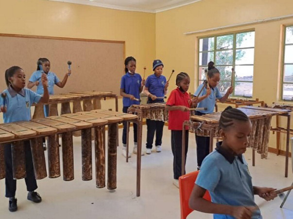 Crescent School