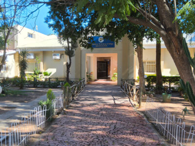 Livingstone Kolobeng College